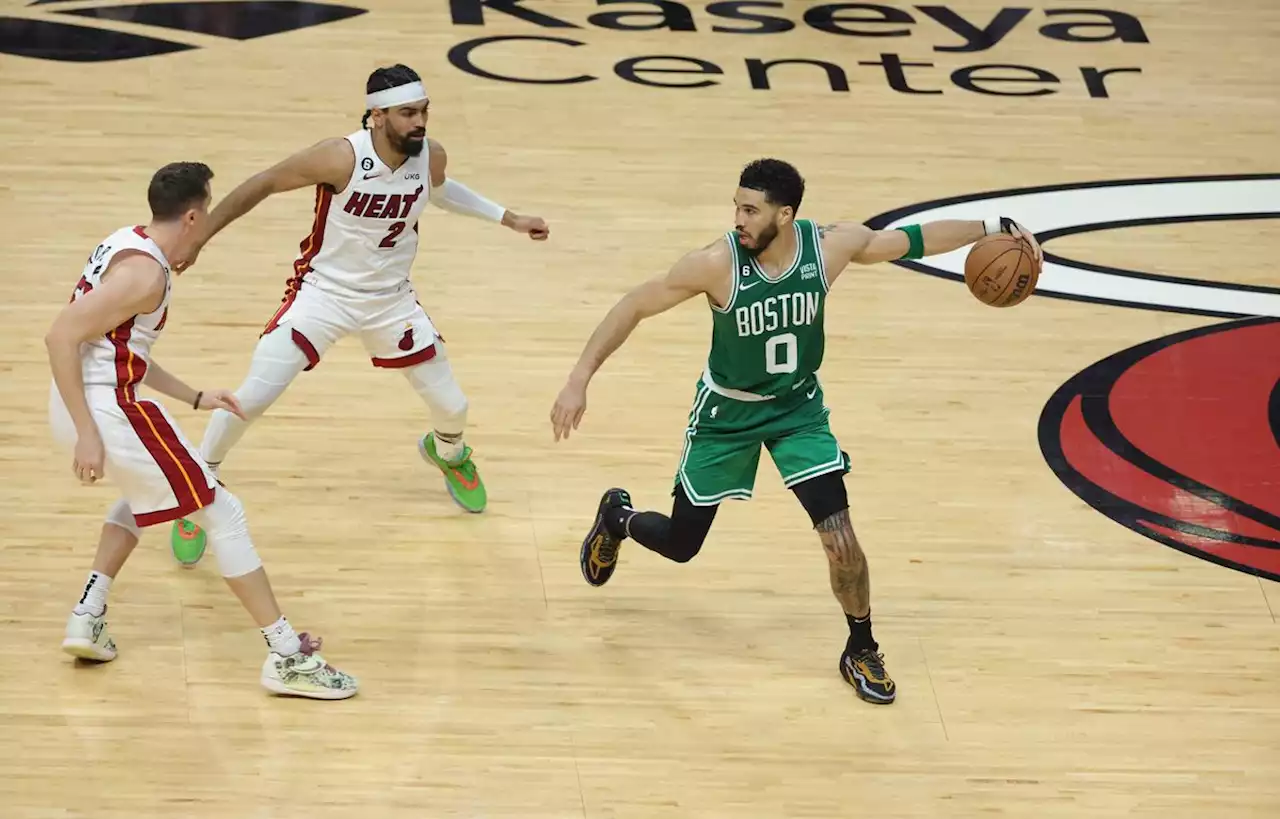 Folie ! Les Celtics égalisent et sont en route pour la remontada du siècle