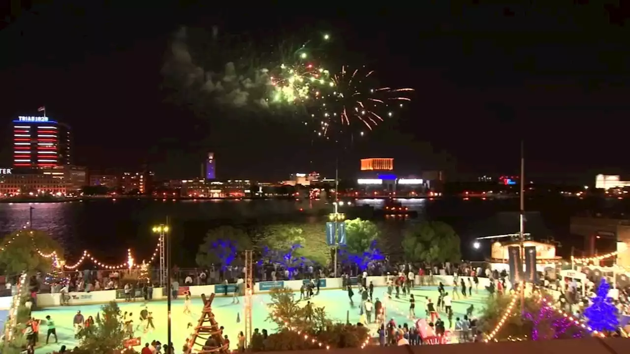 Fireworks mark Memorial Day weekend celebrations at Penn's Landing