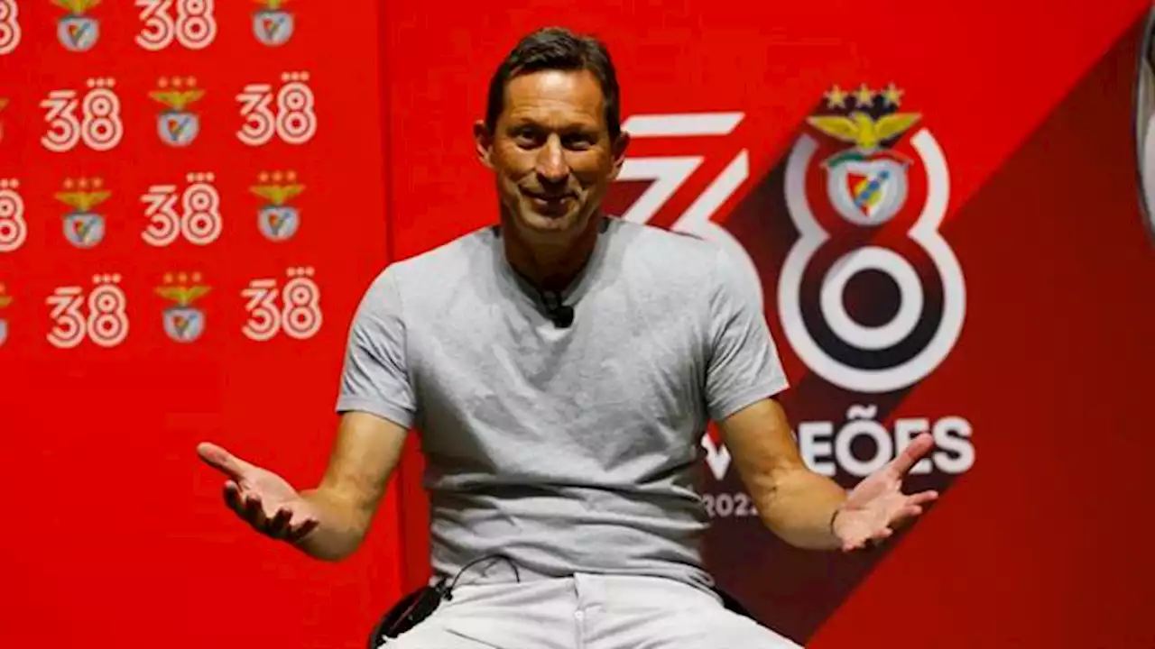 Roger Schmidt trocou mensagens com Enzo: «Disse-lhe que este título também lhe pertencia» (Benfica)