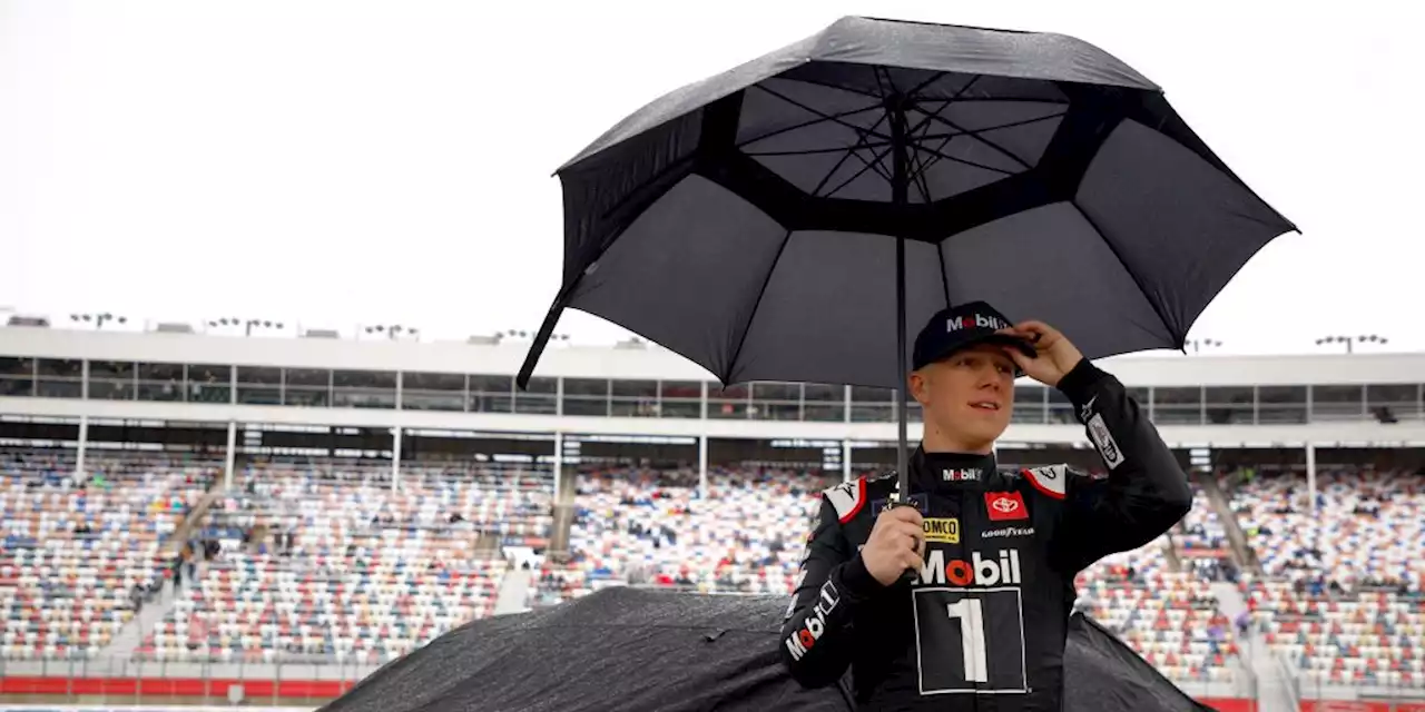 Rain Shuts Down NASCAR at Charlotte