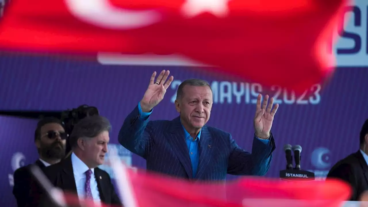 Erdogan führt laut ersten Hochrechnungen bei Stichwahl mit 57,1 Prozent