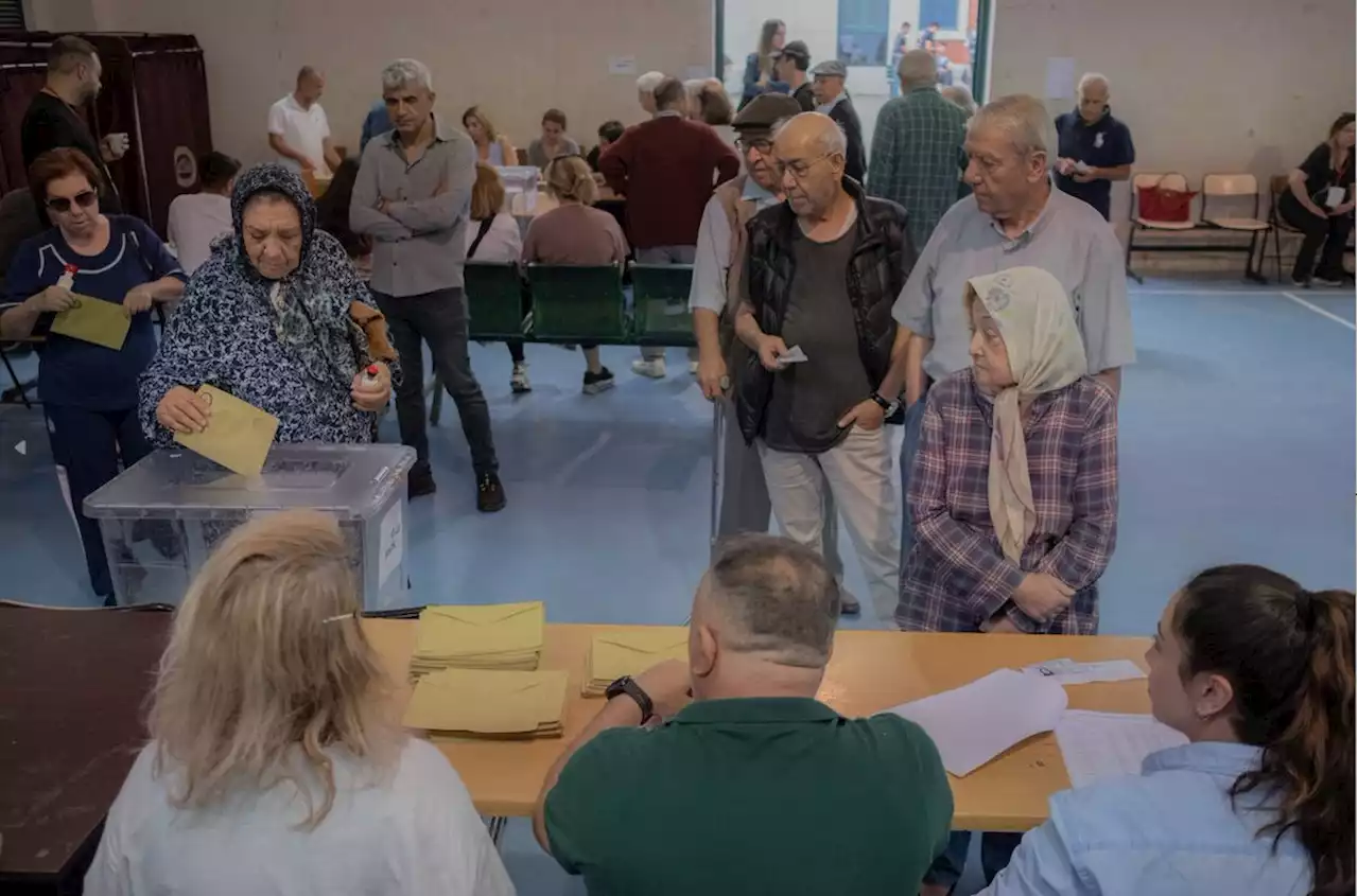 EN DIRECT - Turquie: les bureaux de vote ferment, les résultats attendus dans la soirée