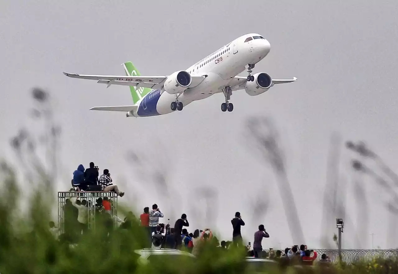 Chinas erstes Passagier-Flugzeug startet in die Lüfte