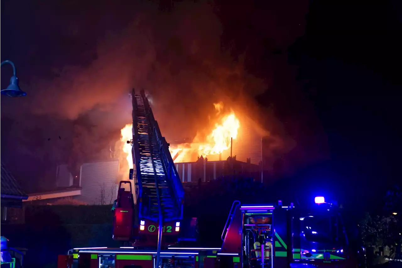 Dachstuhlbrand auf einem 3-Seitenhof in Döben bei Grimma