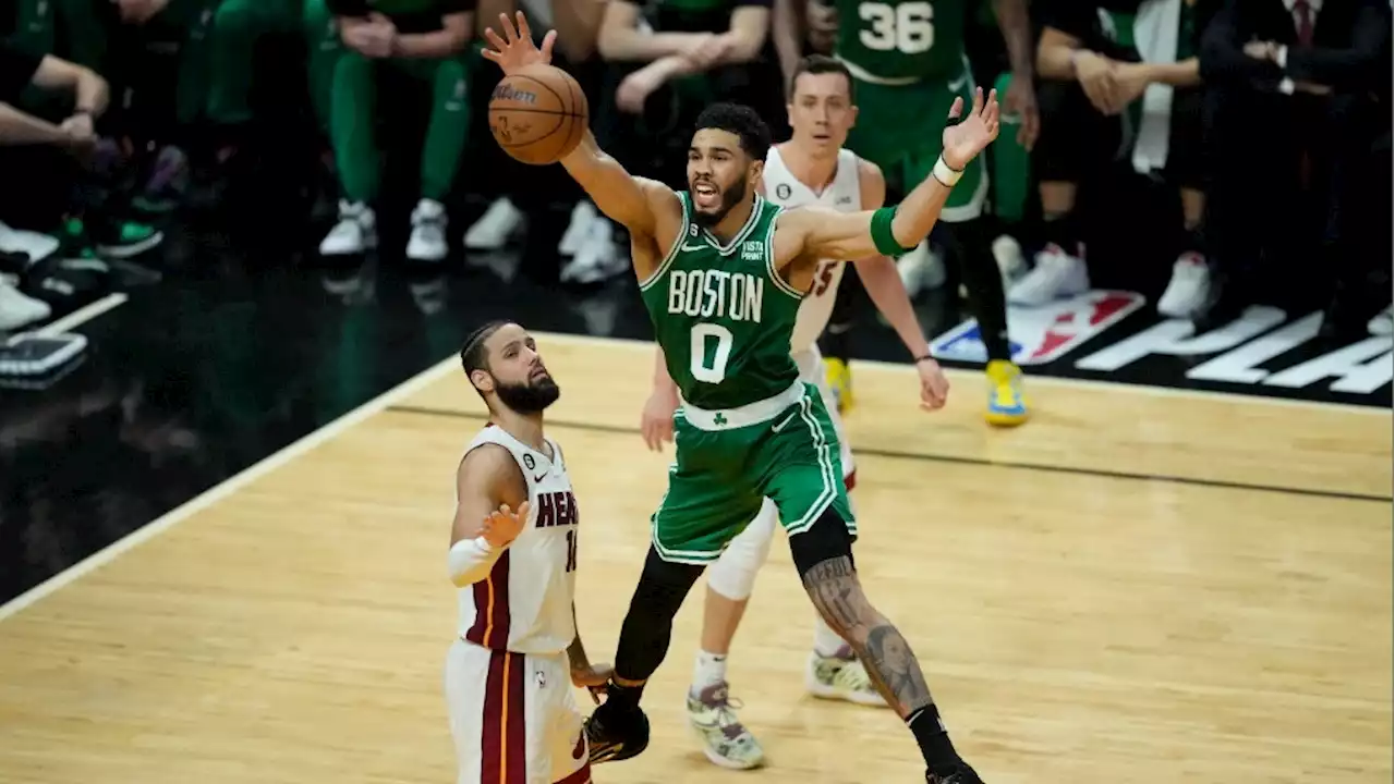 White's putback as time expires lifts Celtics past Heat, forces Game 7 in East finals