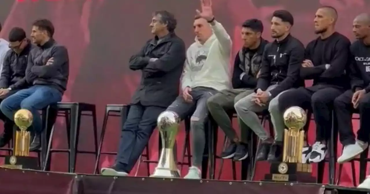 Video: ovación para Franco Armani en la inauguración de la estatua de Marcelo Gallardo