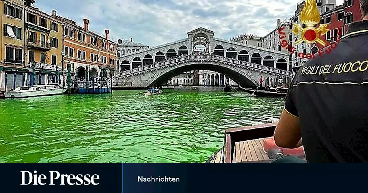 Warum leuchtet der Canale Grande in Venedig plötzlich grün?