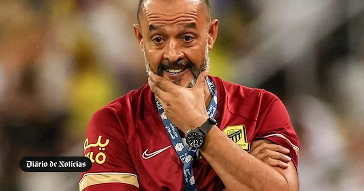 Nuno Espírito Santo campeão na Arábia Saudita à 'custa' de Ronaldo