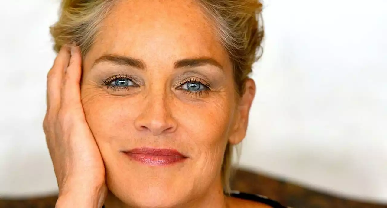 Sharon Stone sorprende con sexy foto a los 65 años