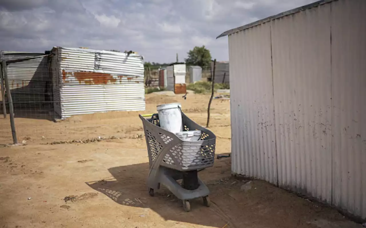 Cholera outbreak: Hammanskraal residents urged not to buy, drink untested water