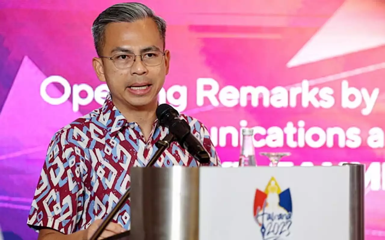 Govt to look into journalists’ copyright protection, says Fahmi