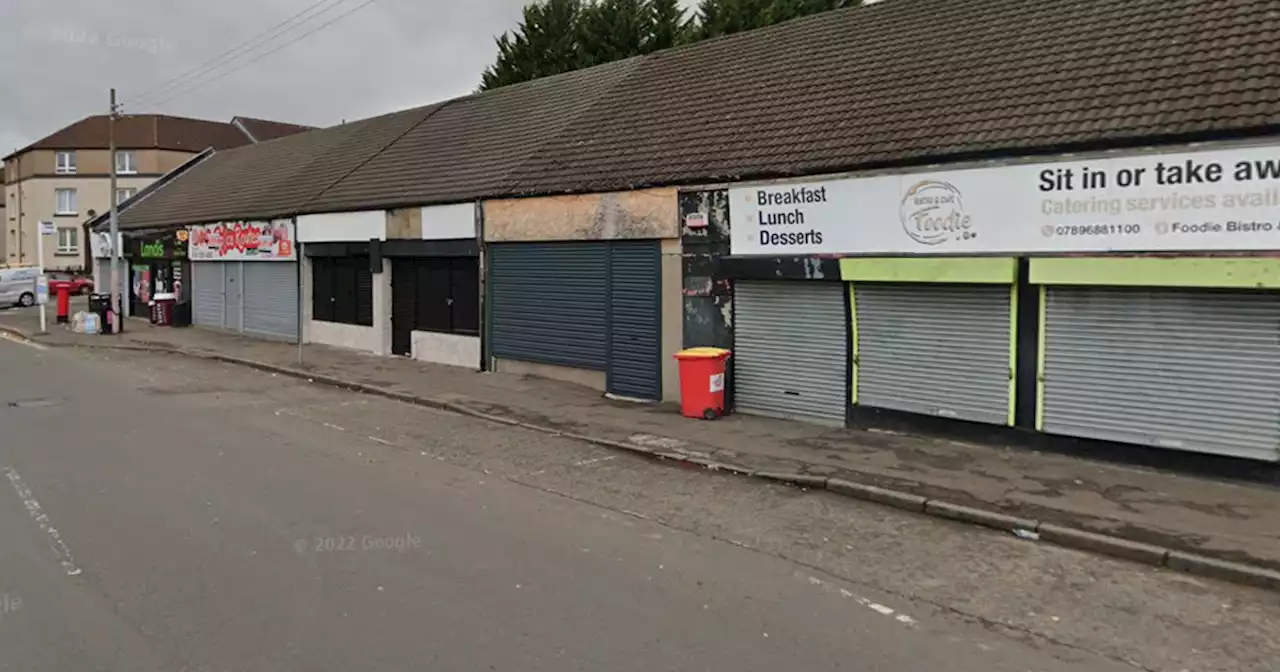 Two men attacked on Dennistoun street after responding to 'disturbance'