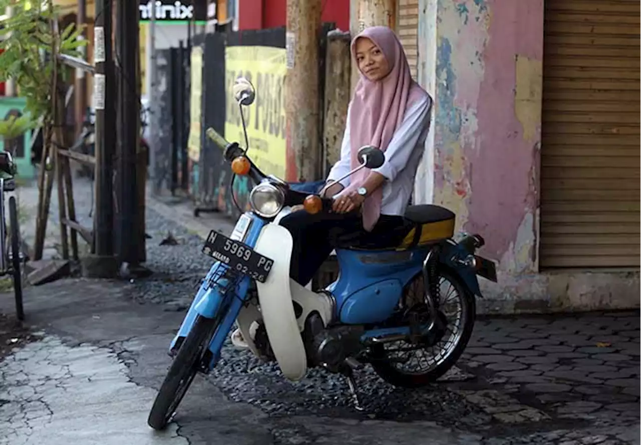 Tetap Pede Pakai Motor Cetol Klasik