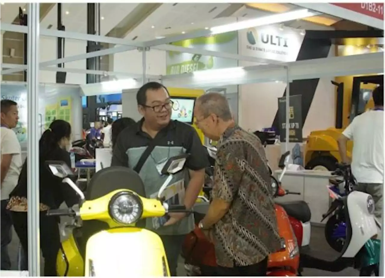 Produsen Motor Listrik Ini Berinovasi dengan Pergantian Baterai Cepat