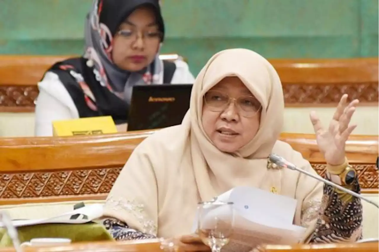 Rapat dengan OJK, Anis Byarwati Beri Perhatian kepada Isu Syariah