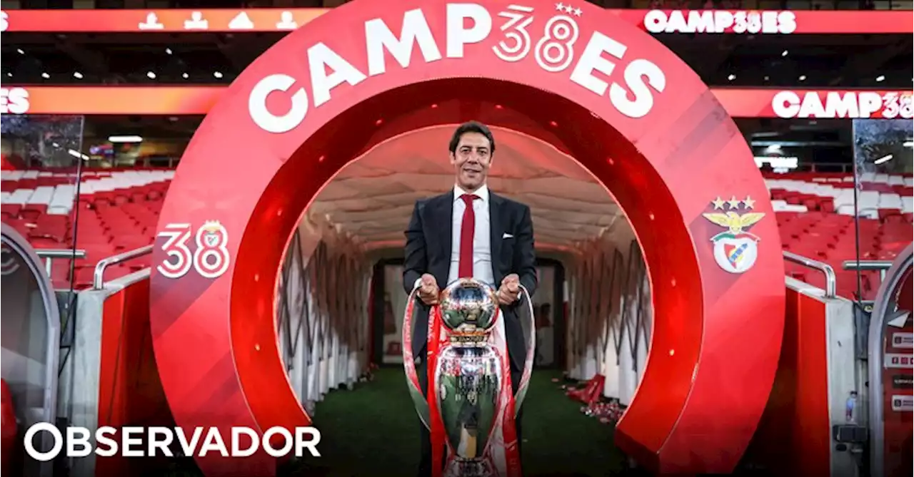 Viu campeões como apanha-bolas, foi campeão como jogador, agradeceu aos campeões como presidente. 'Eu amo o Benfica', gritou Rui Costa