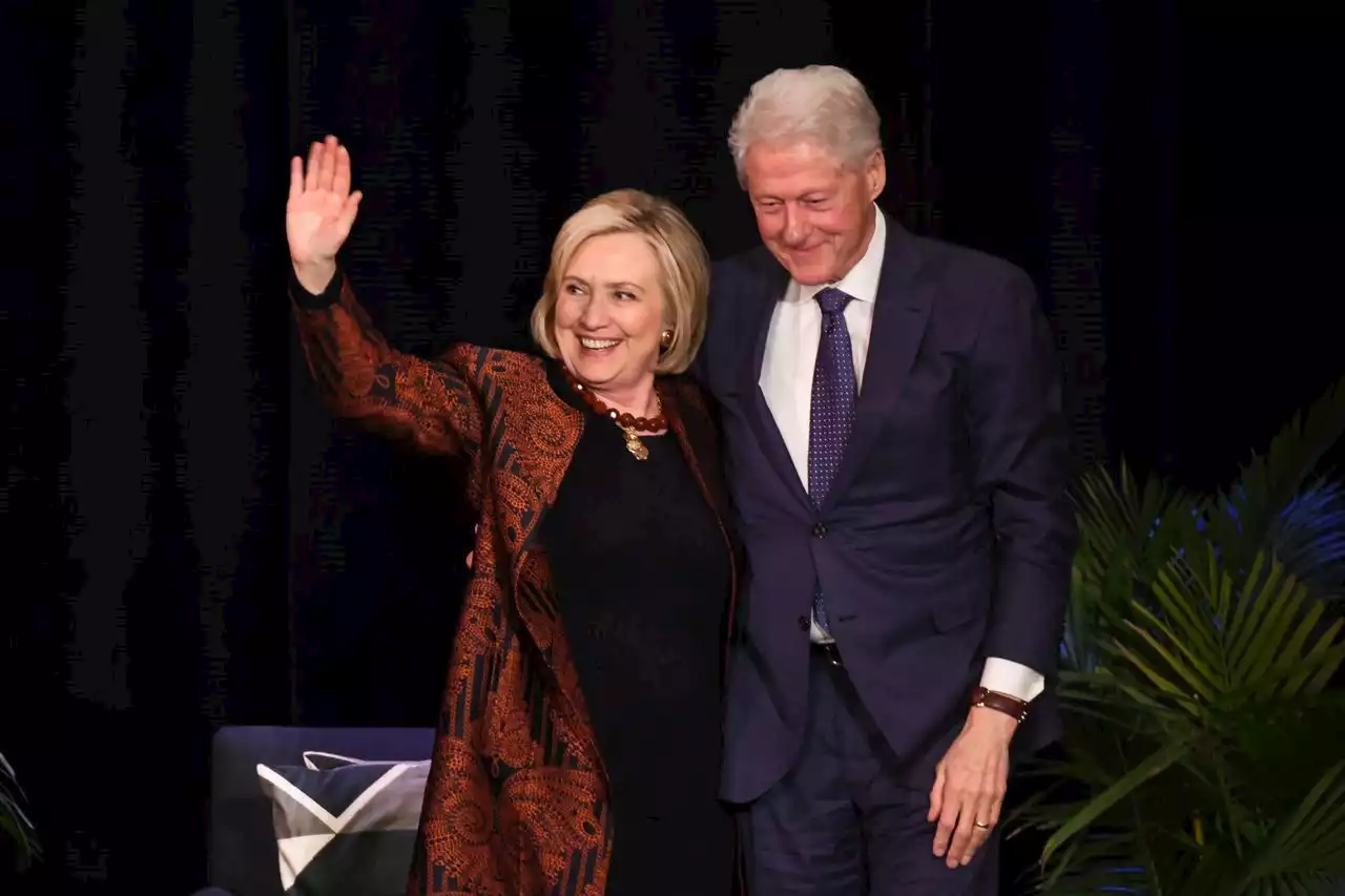 Bill and Hillary Clinton visit family, friends in Pa.