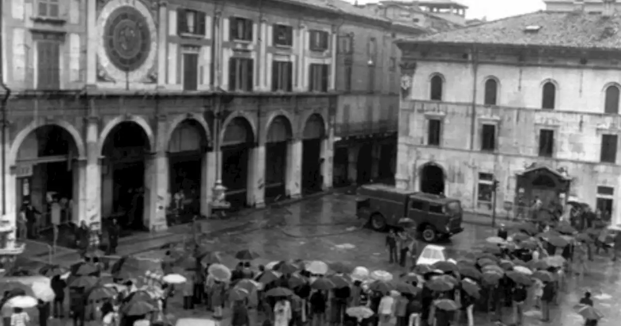 Strage di Piazza della Loggia, Mattarella: 'L'Italia ha un debito di riconoscenza verso Brescia'