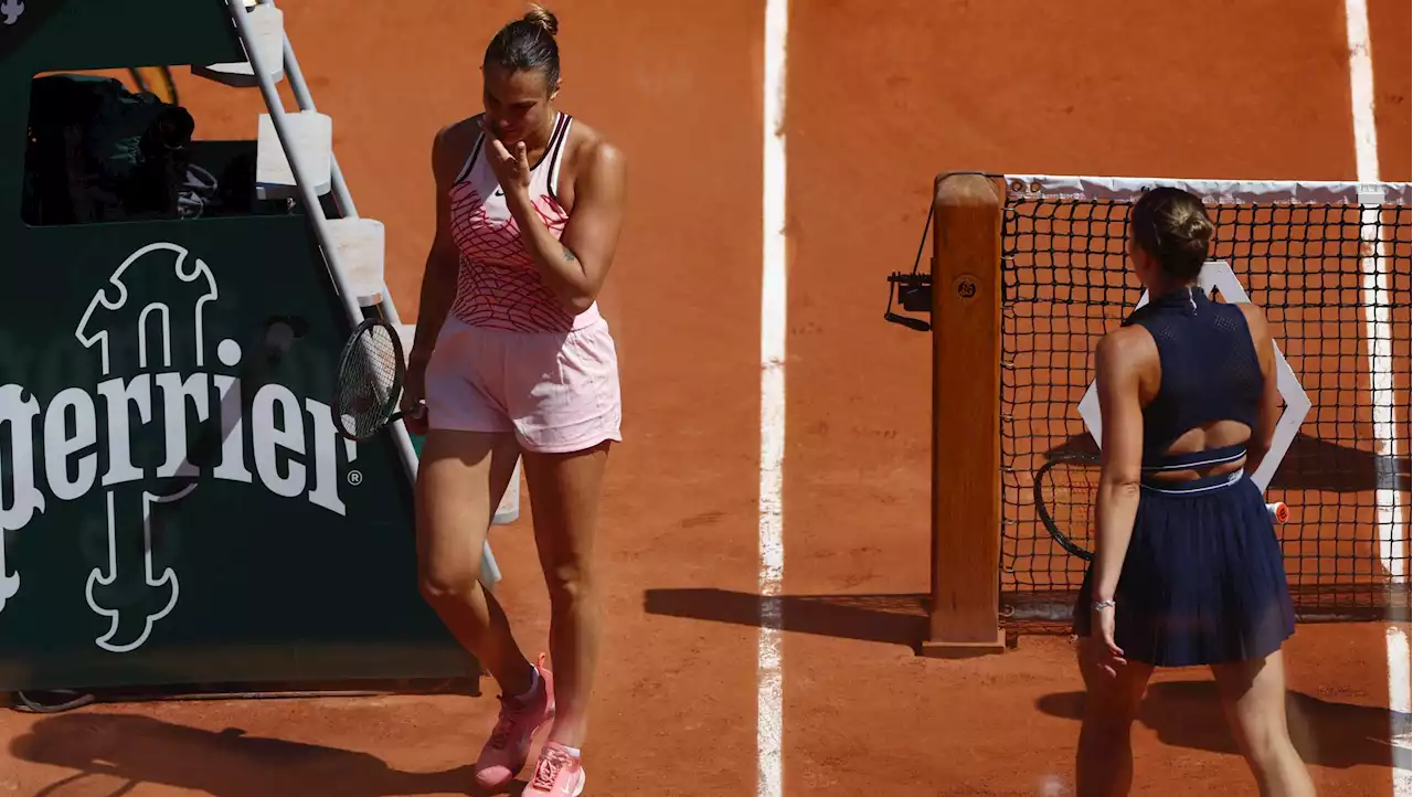 Ukrainian player booed off by French Open crowd after refusing Belarusian opponent's handshake