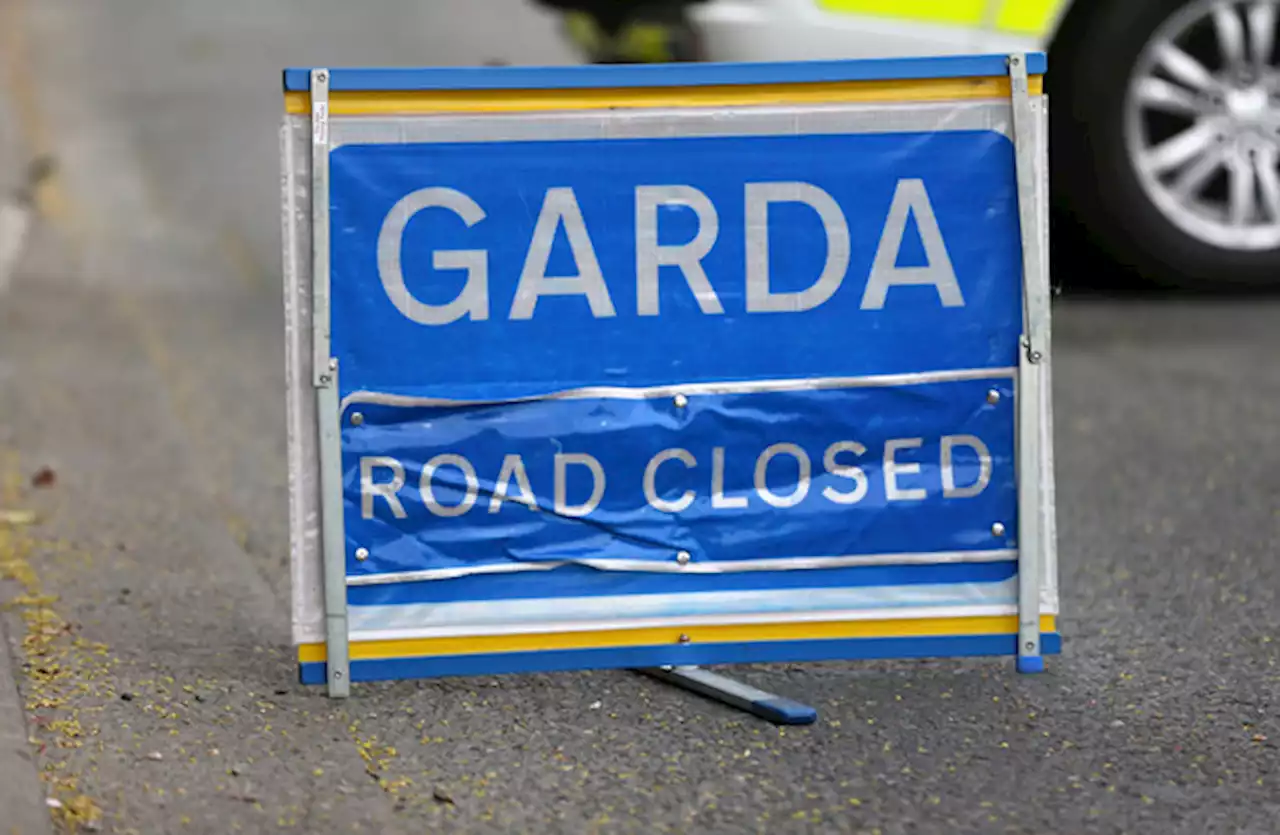 Pedestrian dies after being hit by car in Offaly