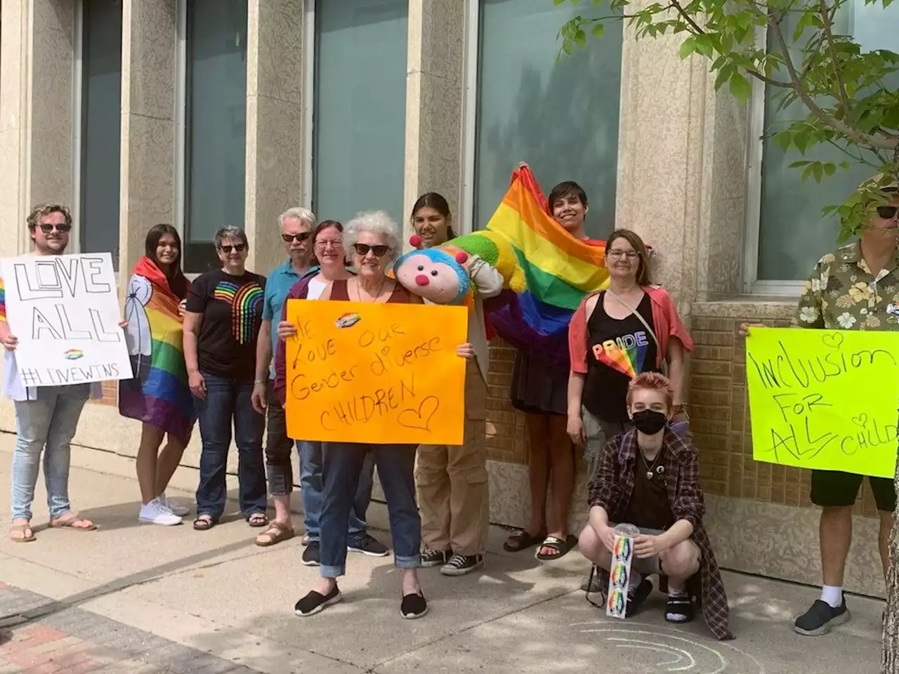 'Let's rise up': Protesters rally against Saskatoon Catholic email about festival Rainbow Tent