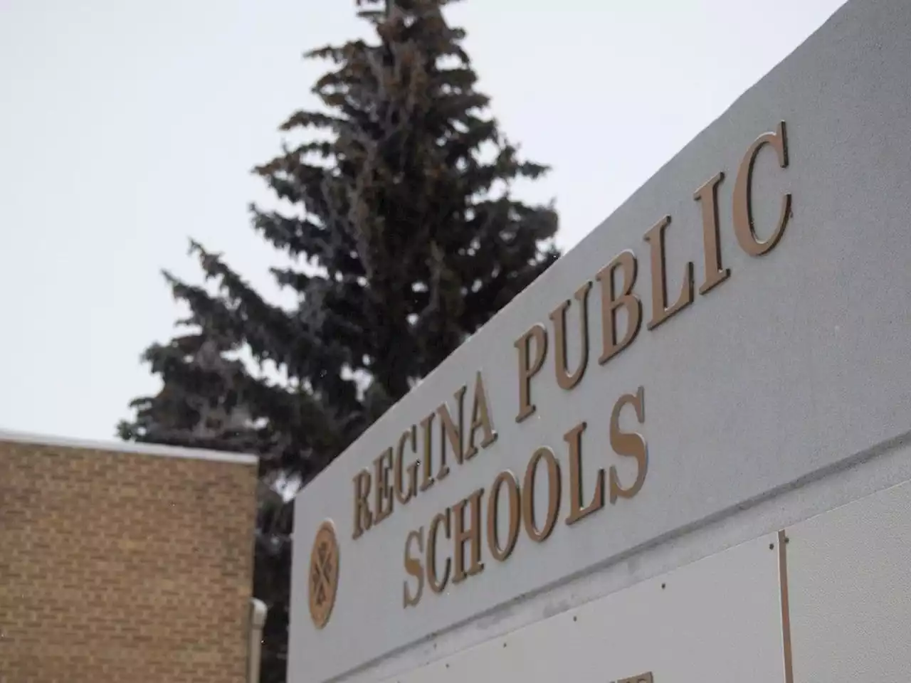 Saskatoon Catholic, Regina public school divisions increasing lunch fees