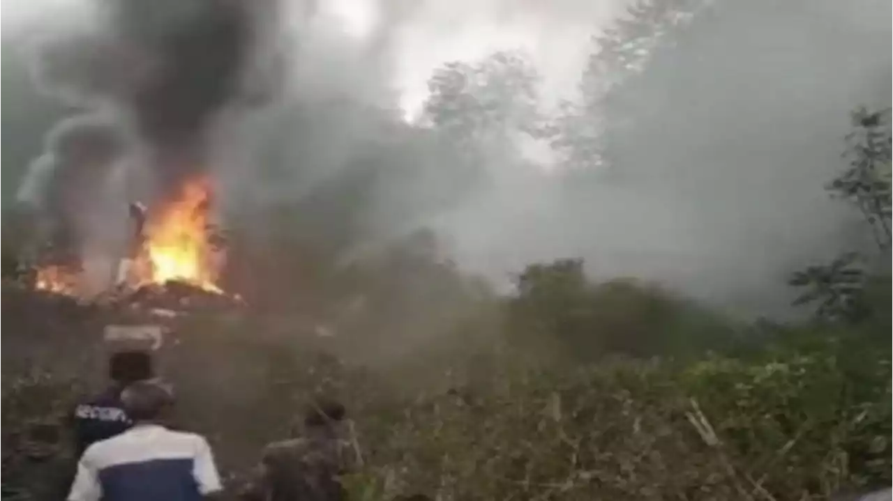 Pesawat Jatuh di Perkebunan Teh Ciwidey Bandung