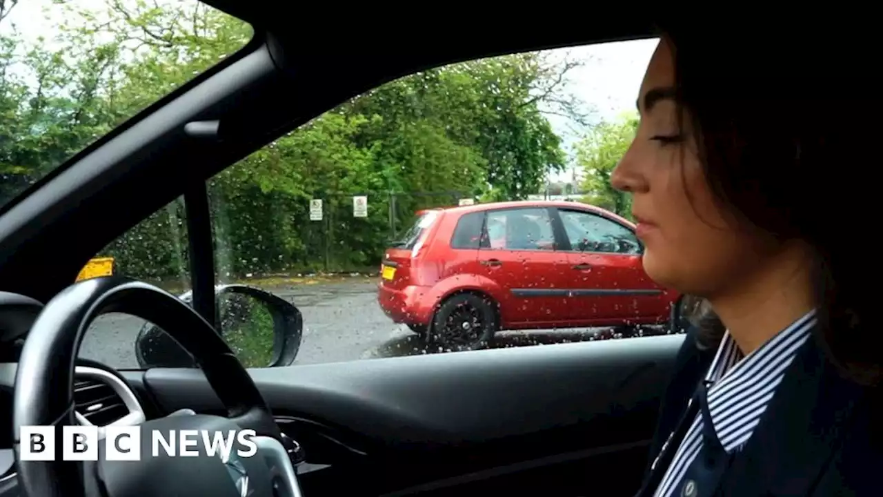 Driving test: Gender gap in Northern Ireland pass rates narrowing