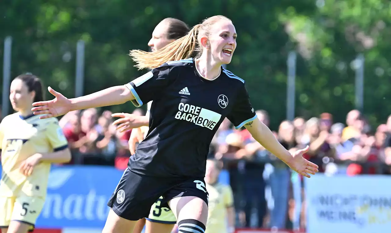 Erstklassige Saison: Clubfrauen steigen in die Bundesliga auf