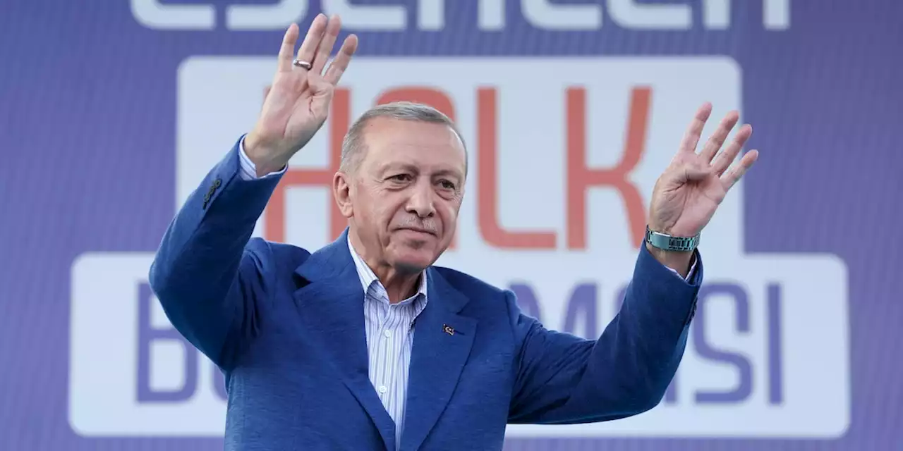 Erdoğan: „Für die einen ein Messias, für die anderen der Totengräber der Demokratie“