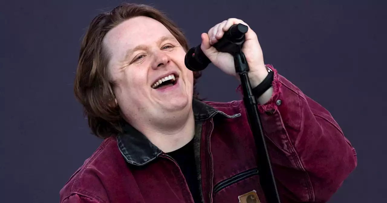 Lewis Capaldi delights crowd at Radio 1's Big Weekend with Taylor Swift cover