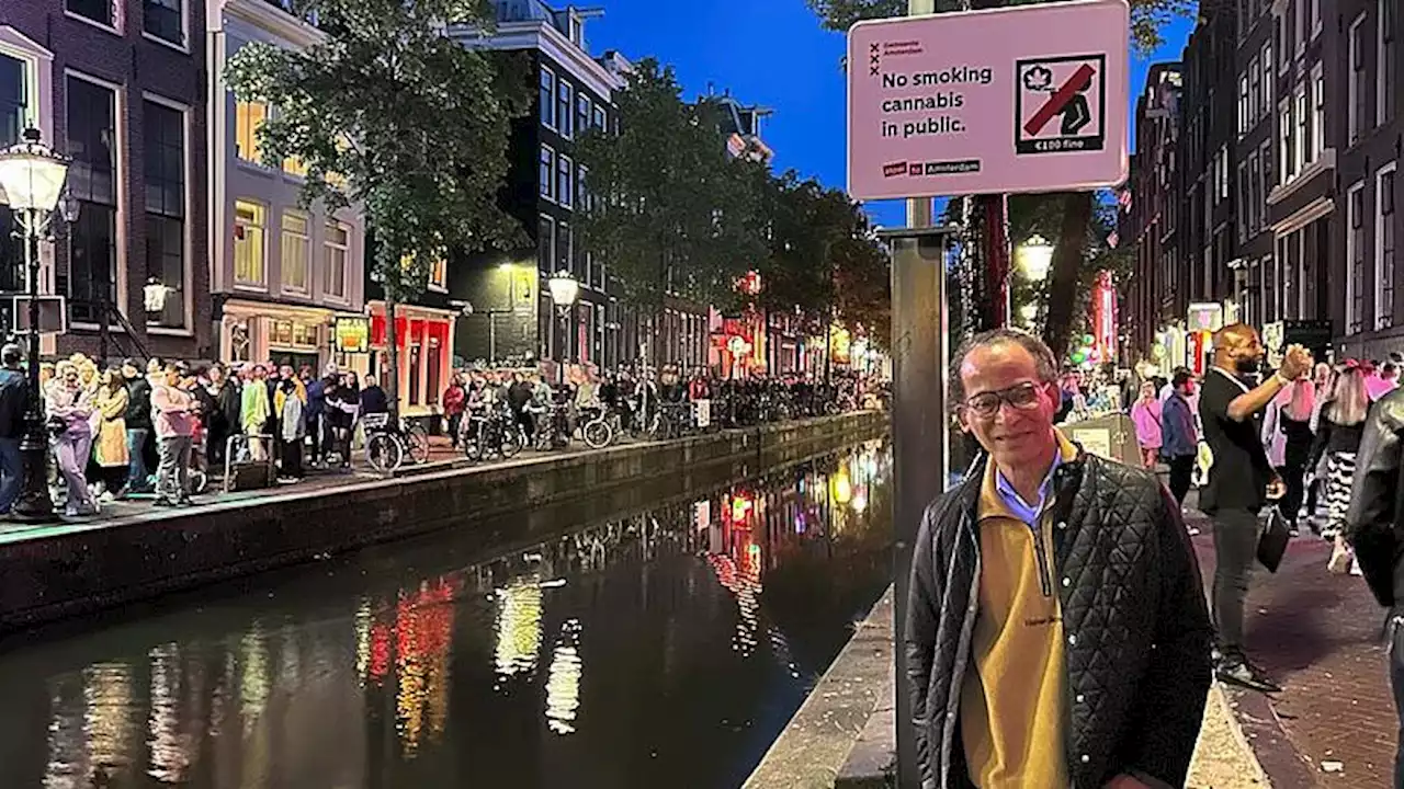 Ondanks blowverbod staat Red Light District nog steeds blauw, maar buurbewoners 'laten zich niet verdrijven door het kwaad'