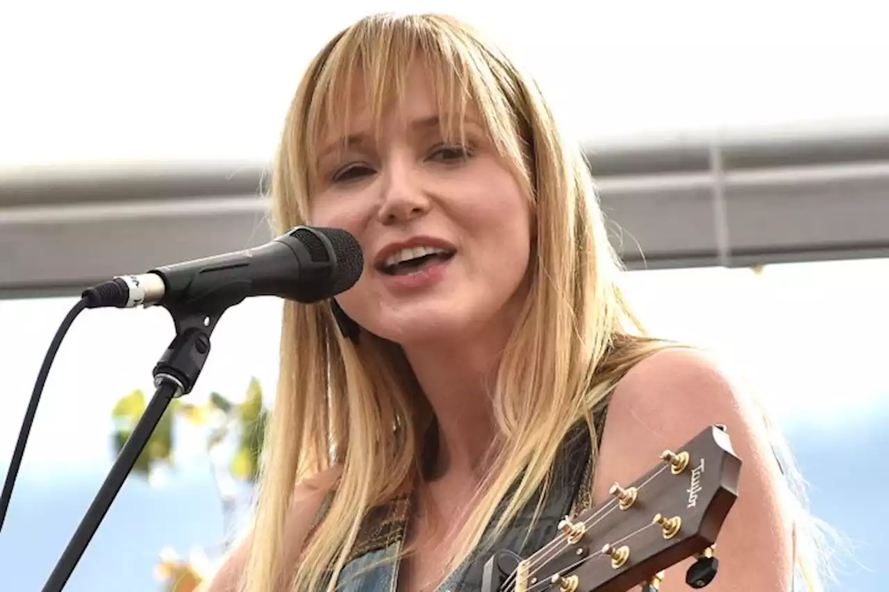 Jewel’s National Anthem Performance At The Indy 500 Has Fans Divided