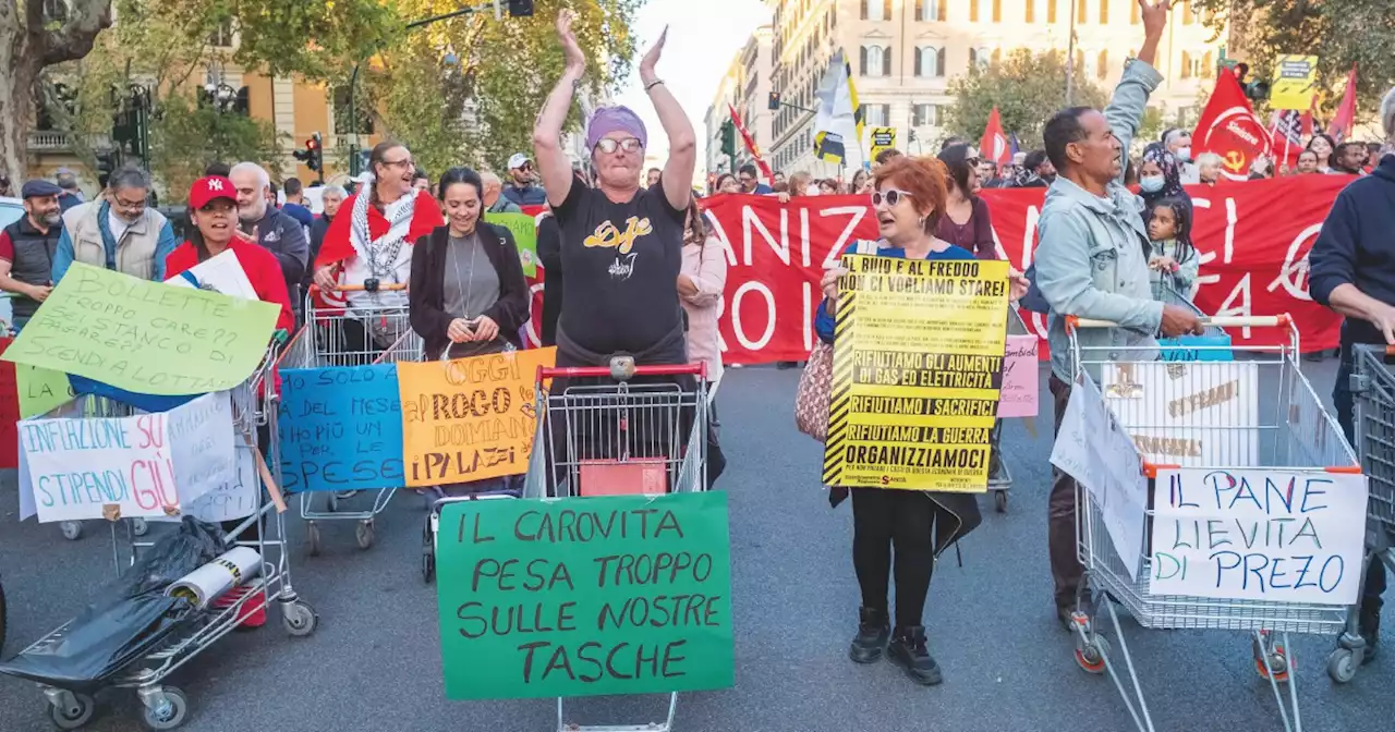 Guida utile: perché l’inflazione è da profitti, ma la paga il lavoro - Il Fatto Quotidiano