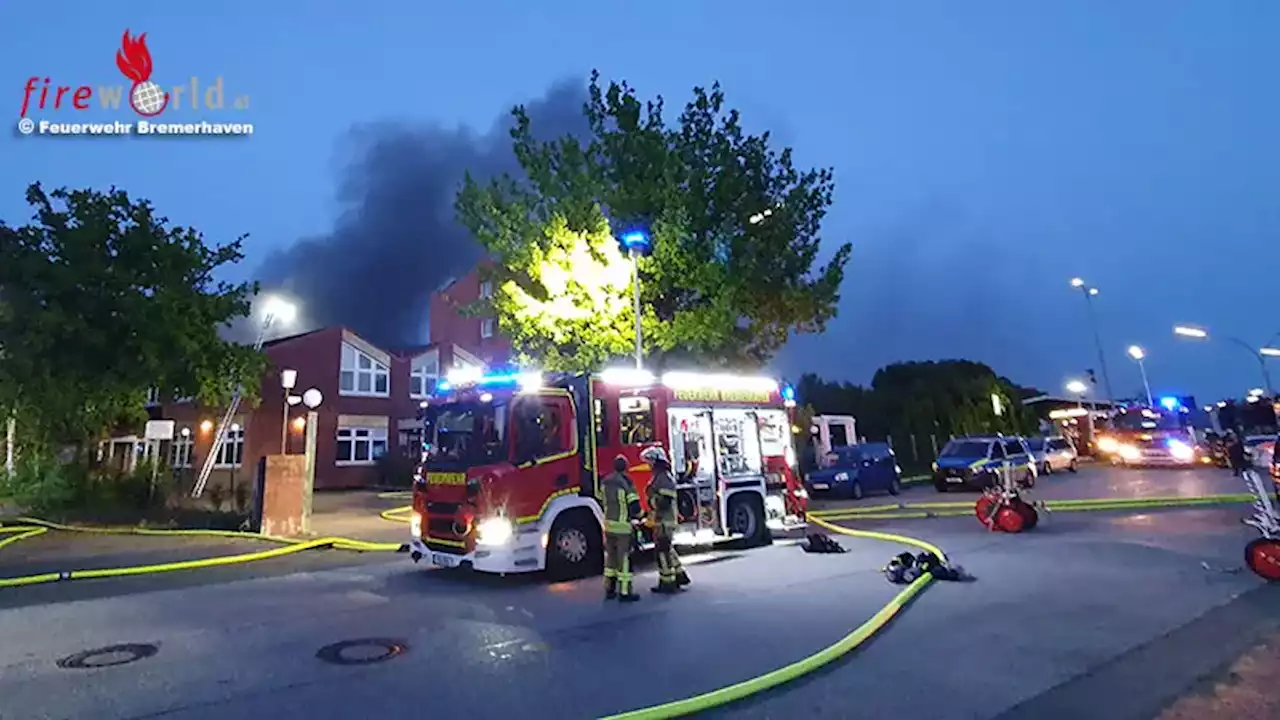 D: Alarmierung über eine Brandmeldeanlage wird zum Großeinsatz in Bremerhaven