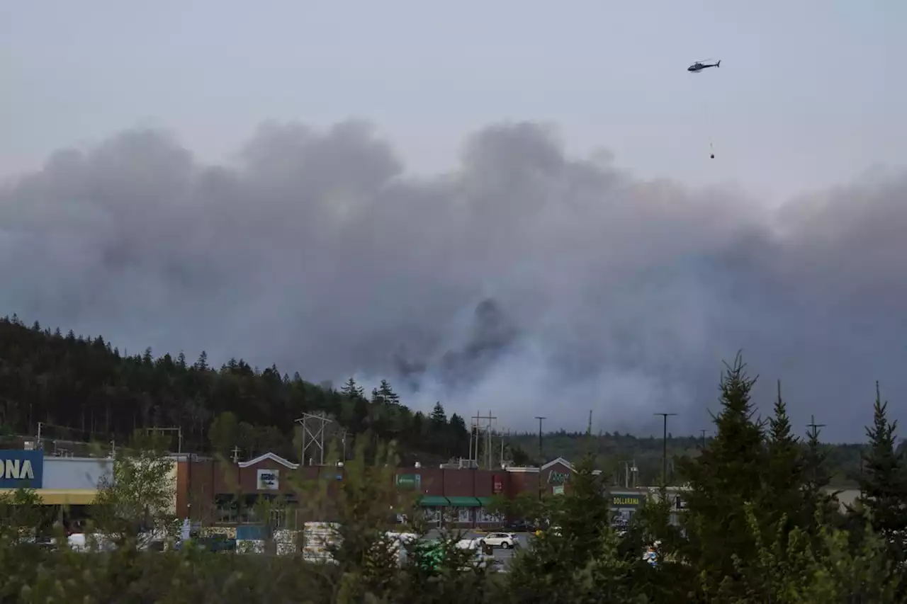 Halifax wildfire still burning out of control, about 14,000 forced from homes, deputy chief says