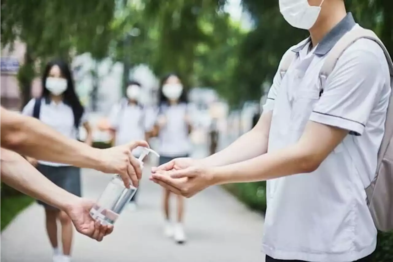 학교도 엔데믹…6월부터 확진자 의무격리 대신 ‘격리 권고’