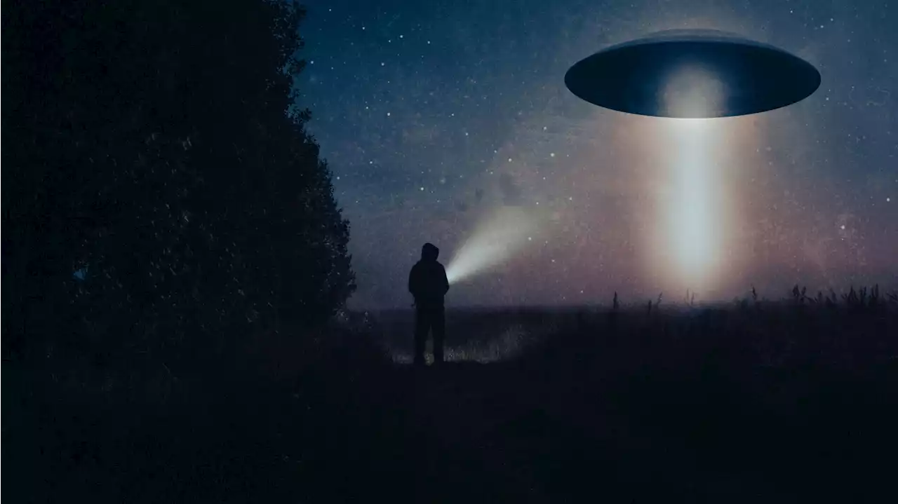 Un profesor de la Universidad de Standford avisa de la presencia de extraterrestres: 'Llevan mucho tiempo en la Tierra'