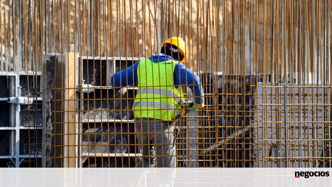 Contratos de obras públicas assinados aumentam 55% até abril