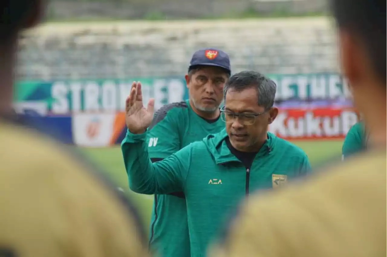 Timnas Indonesia vs Argentina, Aji Santoso Berharap Skuad Garuda Tak Mengubah Gaya Permainan