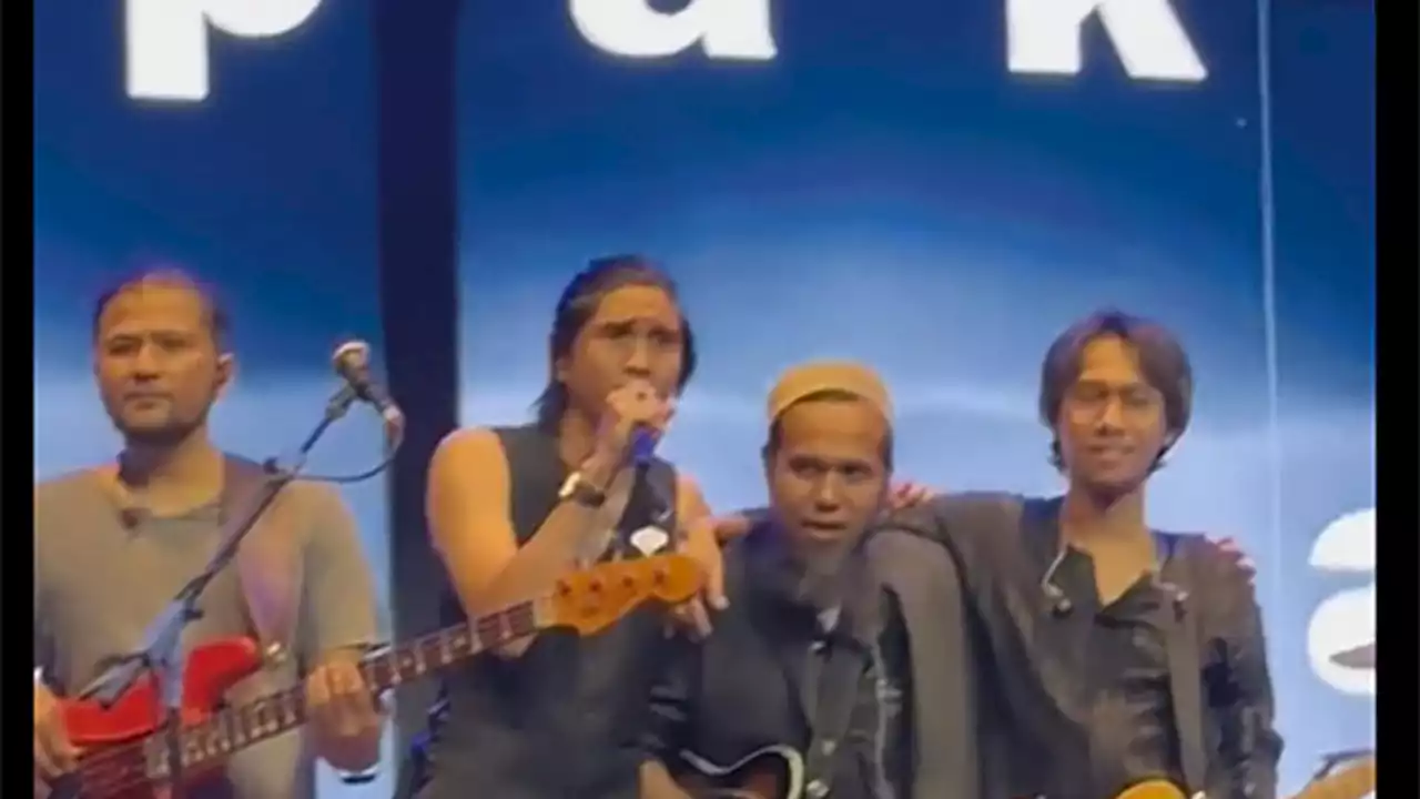 4 Fakta Momen Sakti Reuni Sheila On 7 Bareng Sakti saat Konser di Yogyakarta