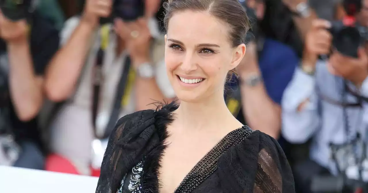 Transparence et tapis rouge : quand Natalie Portman dévoilait subtilement sa culotte à Cannes