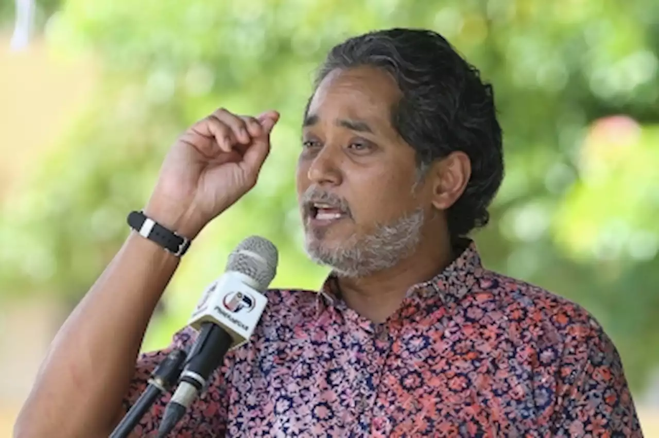 Khairy sues Jamal Yunos for defamation over 'phantom delegates' allegation, seeks RM1m in damages