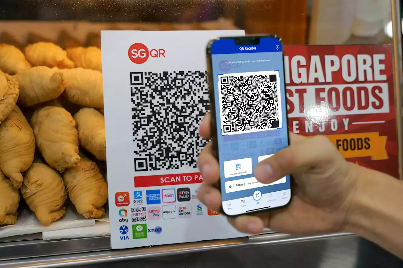 Filipinos can now use GCash in Singapore hawker centers