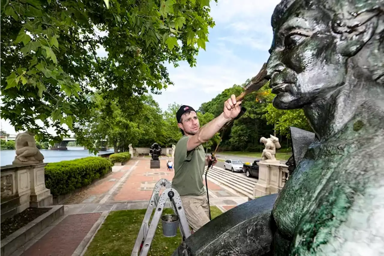 Philly’s public sculptures are getting their annual baths starting this week