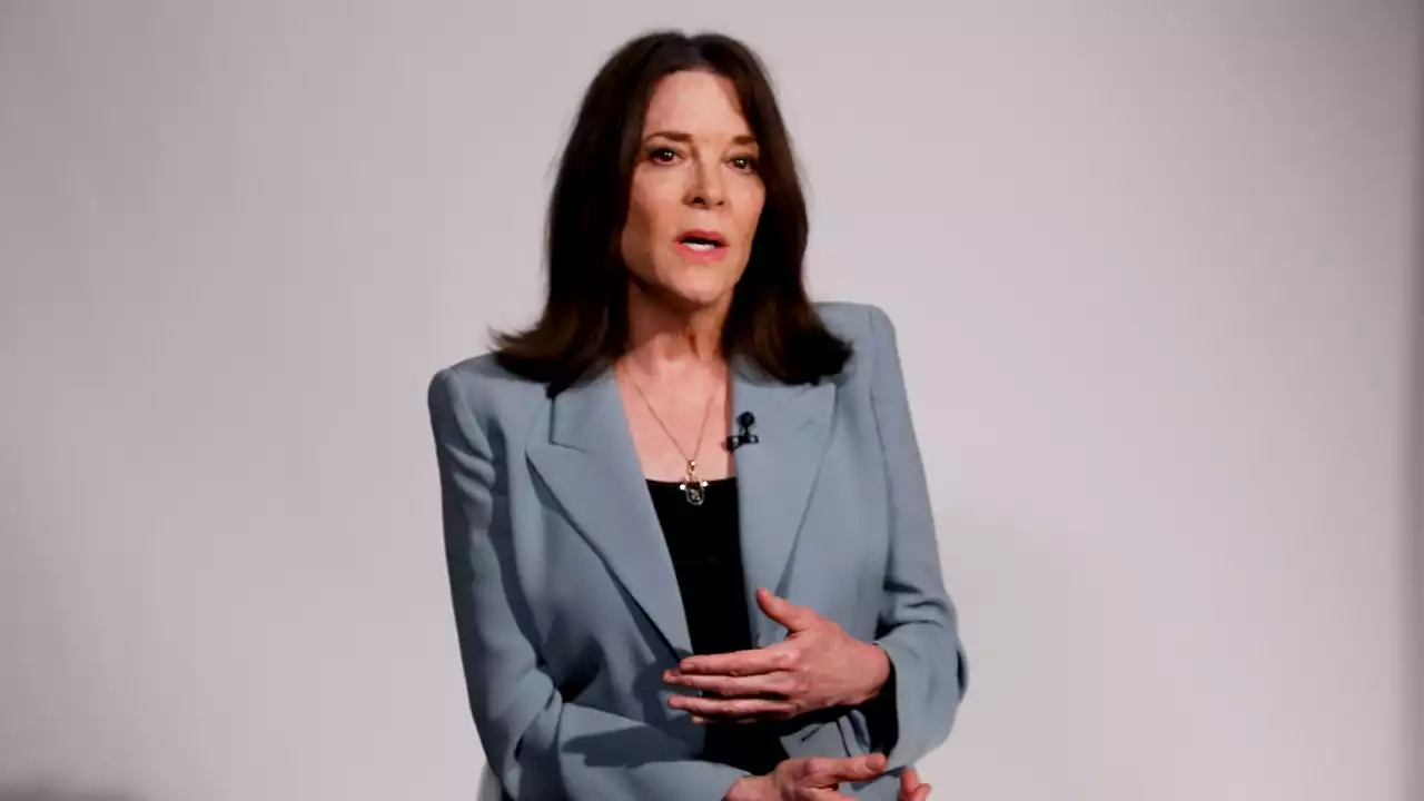 Marianne Williamson's campaign against the world