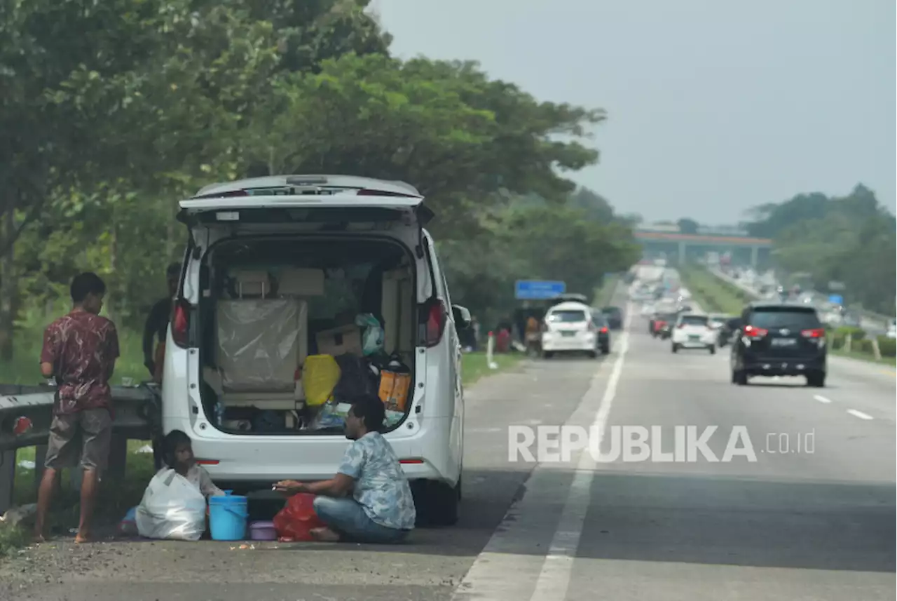 Pengelola Cipali Pasang Fasilitas Keselamatan dan Lebarkan Lajur |Republika Online