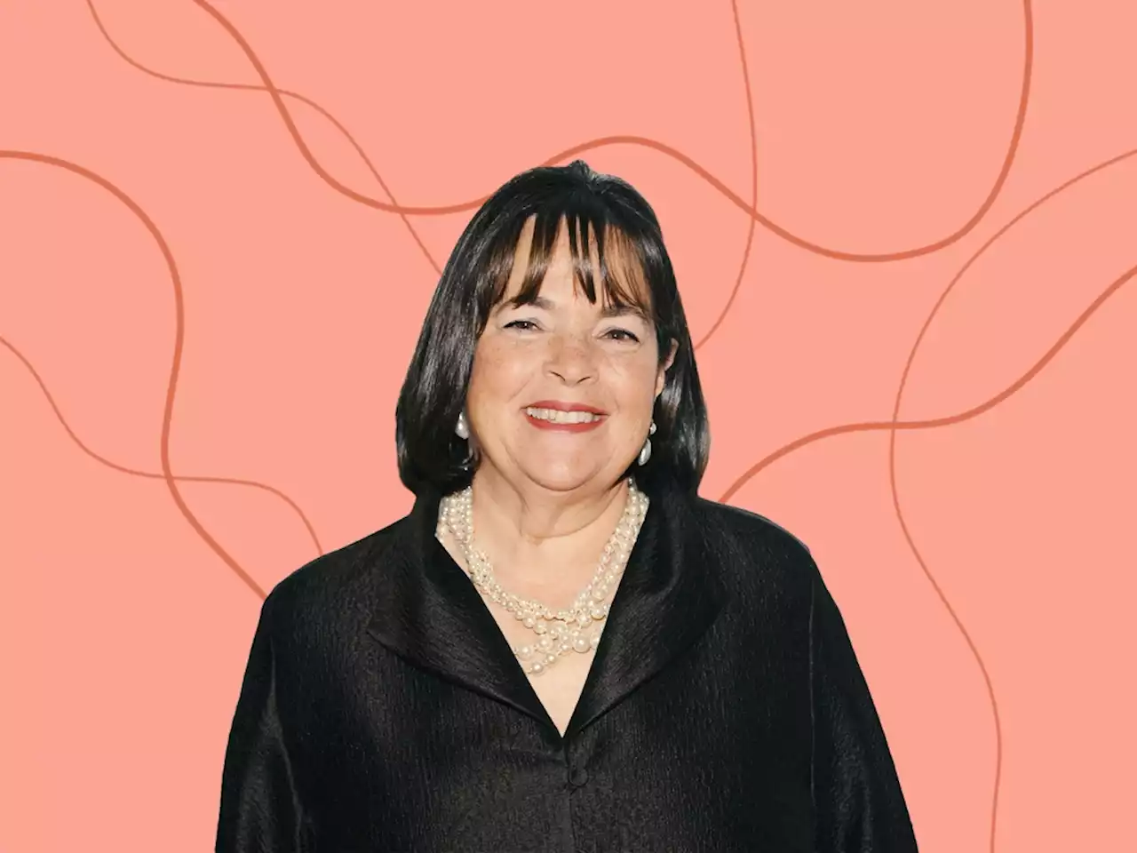 Ina Garten's Summery Strawberry Rhubarb Crisp Is Sweet-Tart Perfection