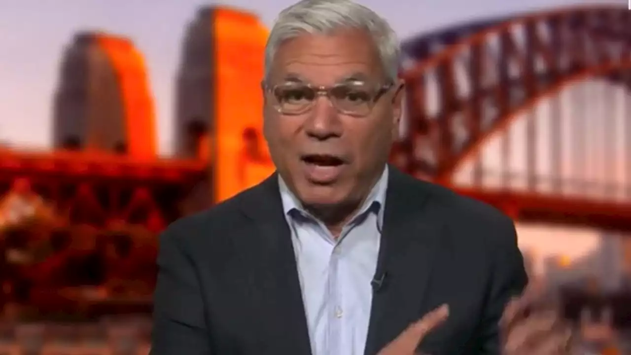 Mundine accuses ABC of bias during Voice interview