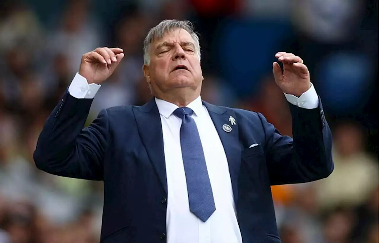 Soccer-Allardyce apologises to Leeds fans after failure to stop relegation